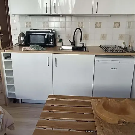 Holiday Room Apartment *